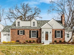 421 Fairway Ln, Saint Louis, MO