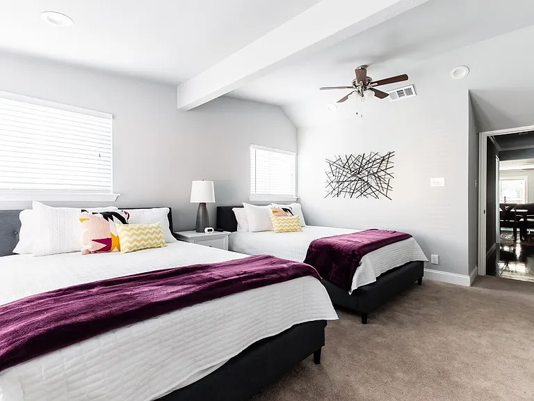 608 N Winnetka Ave — Photo 11