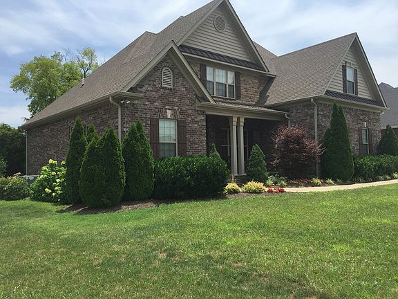 3rd image of 2763 Presley Dr