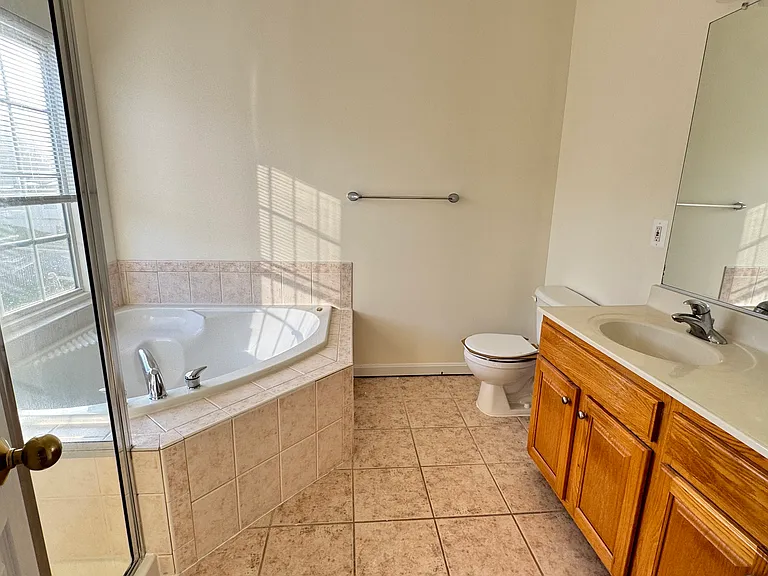 9611 Normanton Way — Photo 42