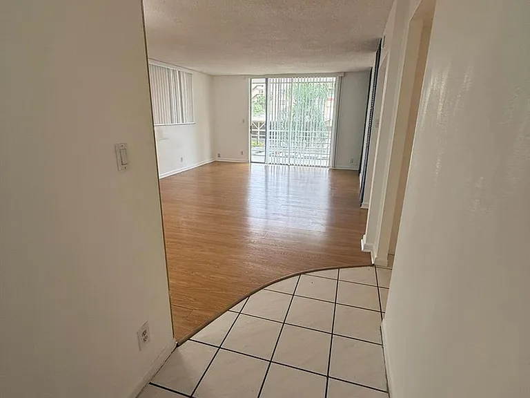 NW 68th Ave — Photo 9
