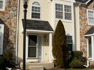 103 Coventry Pointe Ln, Pottstown, PA 19465