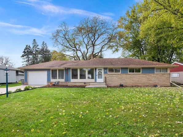 7661 N Delta PLACE, Milwaukee, WI 53223