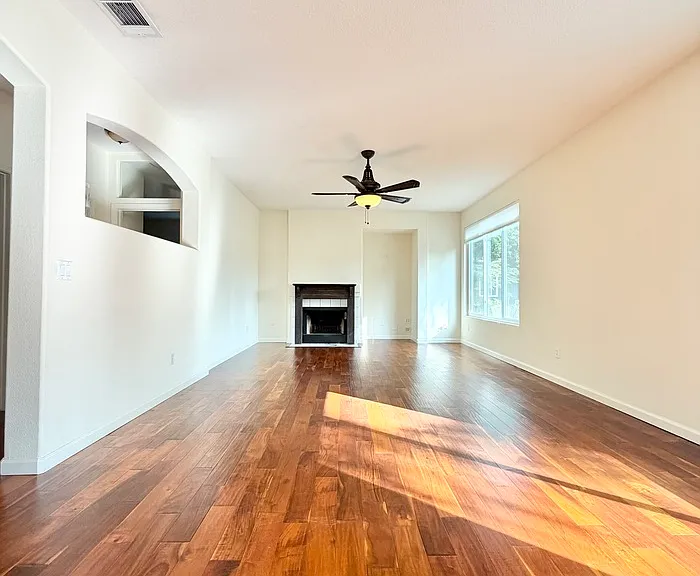 5507 Tripp Way — Photo 10