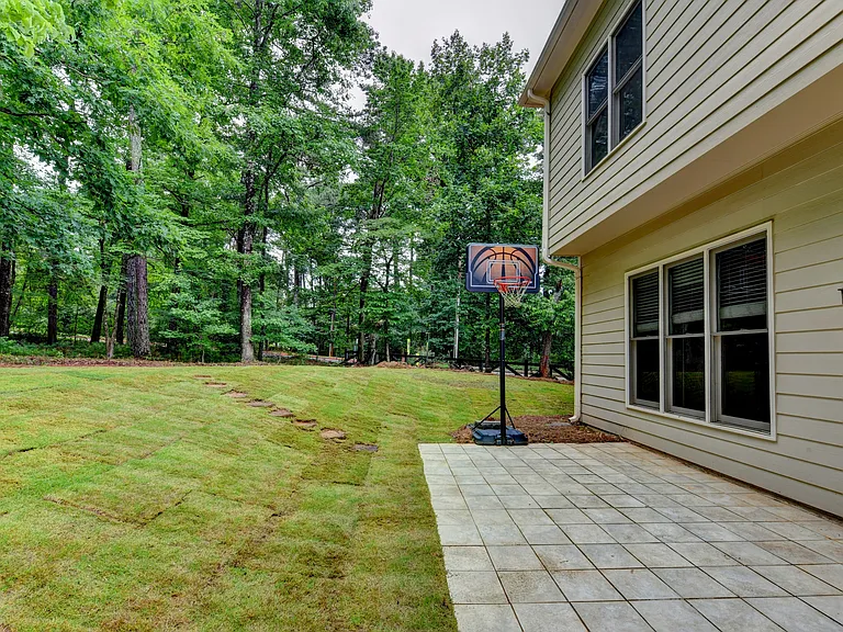 2051 Crown Vetch Ln — Photo 78