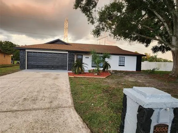 8058 Deerwood Cir, Tampa, FL 33610
