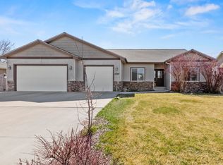 5548 Sturdivant Ave, Klamath Falls, OR 97603