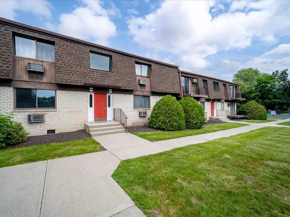 1109 Cherry Hill Drive #1109, Poughkeepsie, NY 12603