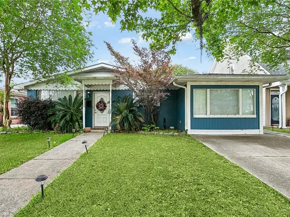 8929 Camille Ct, New Orleans, LA 70123