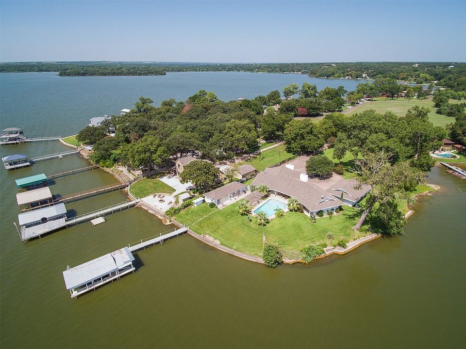 1st image of 4024 Peninsula Club Cir