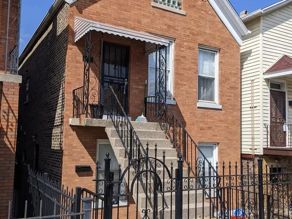 3738 S Wood St, Chicago, IL 60609
