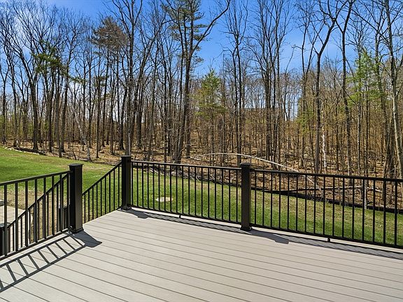 4th image of 16 Saint Paul Ln Lot 20