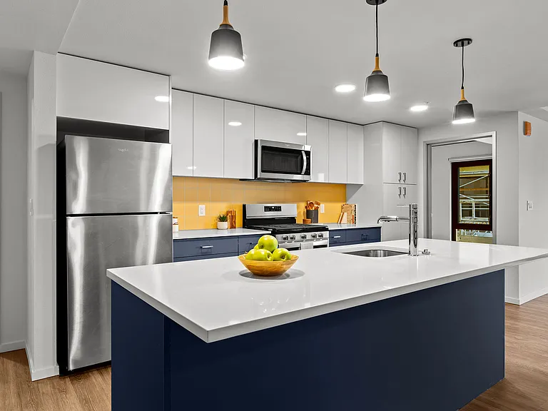 Splash Apartments — Photo 13