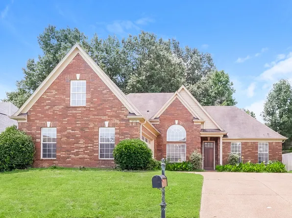 9555 Morning Shadow Dr, Cordova, TN 38016