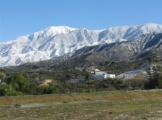 37404 Valgio Dr, Calimesa, CA 92320