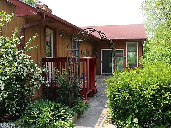 4th image of 5512 S 40th St