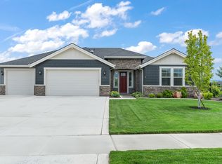 536 S Tresa Pl, Star, ID 83669