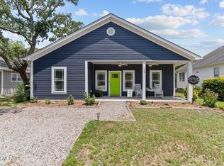 108 SE 5th St, Oak Island, NC 28465