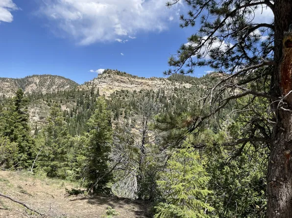 31-32 Bonnie Green Dr, Alton, UT 84710