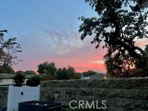 1350 E Hillcrest Dr, Thousand Oaks, CA 91362