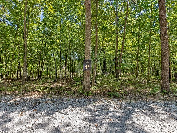 2nd image of 1537 Vulcan Rd #41