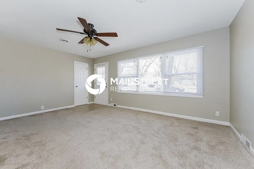 11421 Palmer Ave — Photo 3