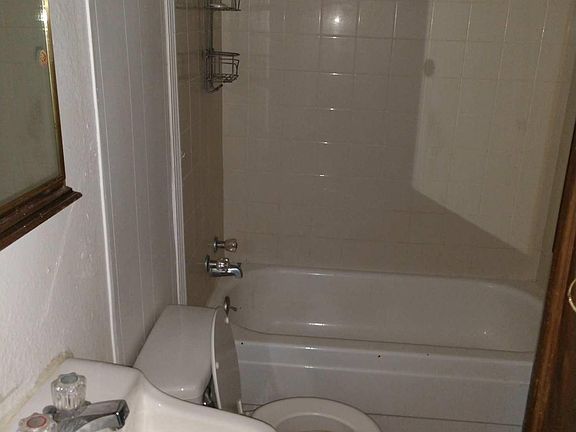 2nd image of 400 N Avenue K APT 13