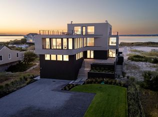 780 Dune Rd, Westhampton Beach, NY 11978