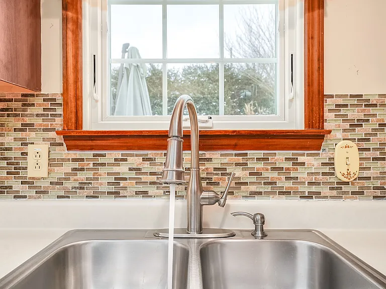 299 Garden Hill Dr — Photo 16