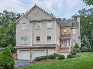 7 Demolino Dr, Rockaway, NJ 07866