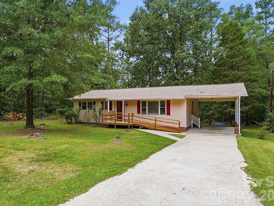 1st image of 897 Community Ln