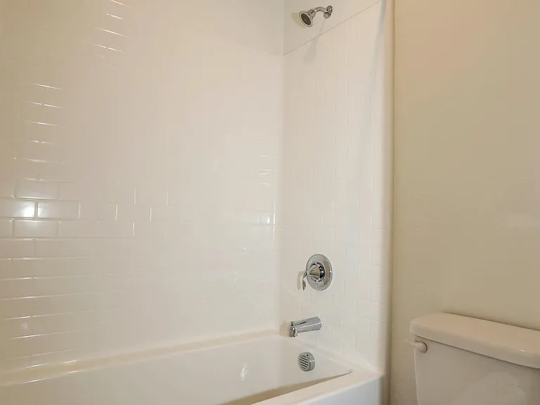 3137 Salina Rd — Photo 15