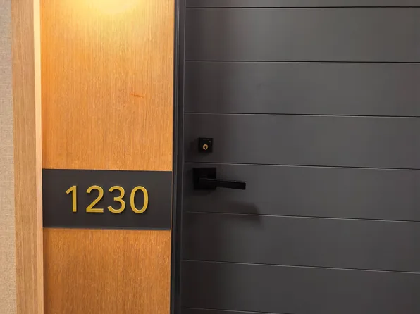 25 Adra Grado Way #1230, Toronto, ON M2J 0H6