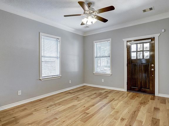 What's not to love about the soothing paint tones in this living area.