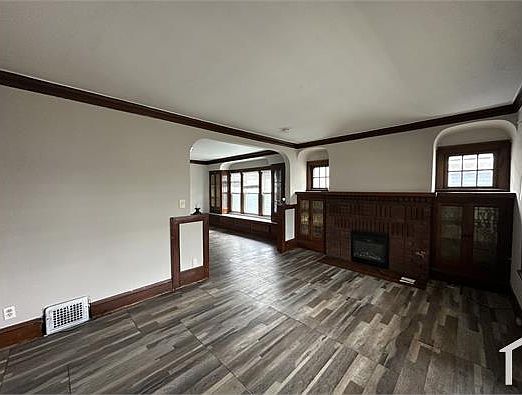 1st image of 11814 Lenacrave Ave #Up