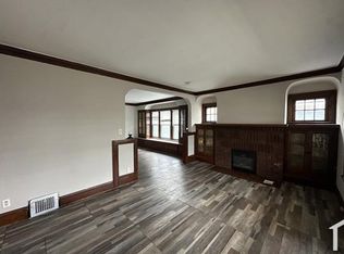 11814 Lenacrave Ave #UP, Cleveland, OH 44105