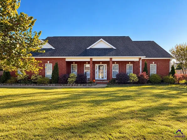 152 Addington Dr, Kathleen, GA 31047