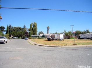 207 Miner Ct, Isleton, CA 95641