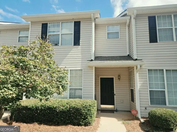 410 Rosewood Ln, Newnan, GA 30263