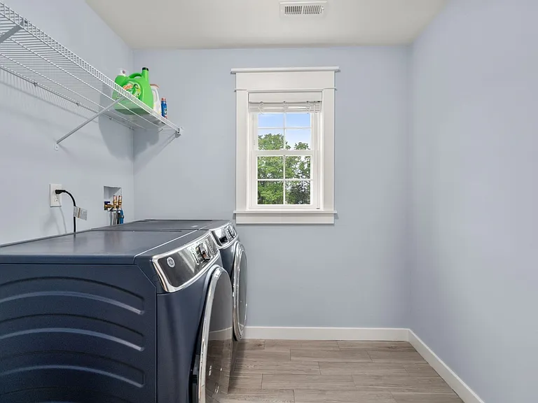 9 Baldwin Ct #9 — Photo 11
