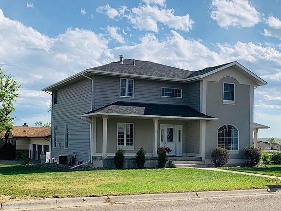 3rd image of 1630 Northern Heights Dr