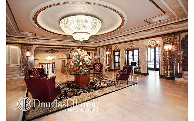 Sold by Douglas Elliman | media 15