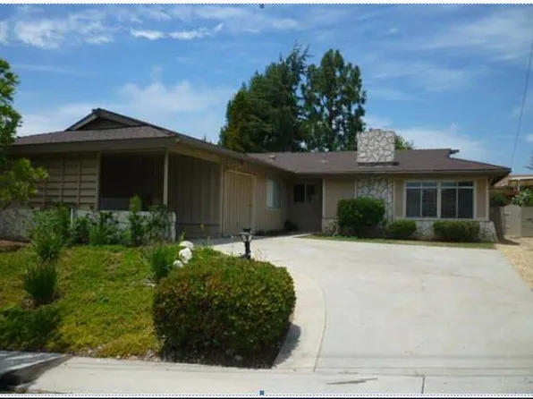 3190 Carnegie Pl, San Diego, CA 92122