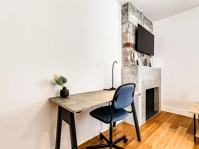1734 SW 23rd St #2 — Photo 8