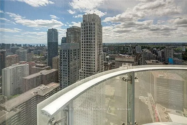 1 Bloor St E #4010 — Photo 10