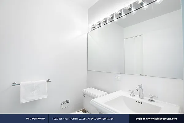 Rented by The Blueground | media 16