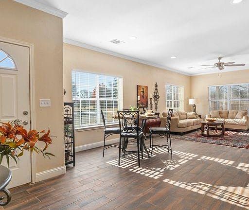 4th image of 1425 Waterstone Dr #1425