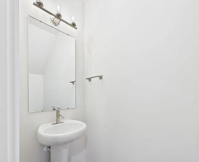 311 E Kings Dr #4 — Photo 19