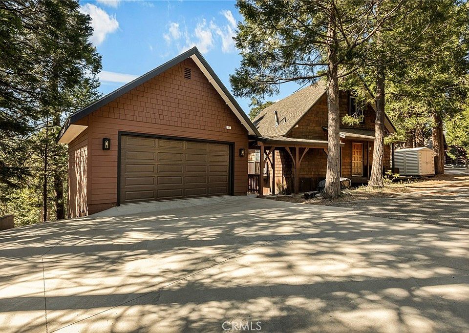 1st image of 807 Grass Valley Rd