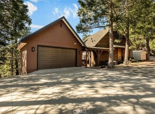 807 Grass Valley Rd, Lake Arrowhead, CA 92352